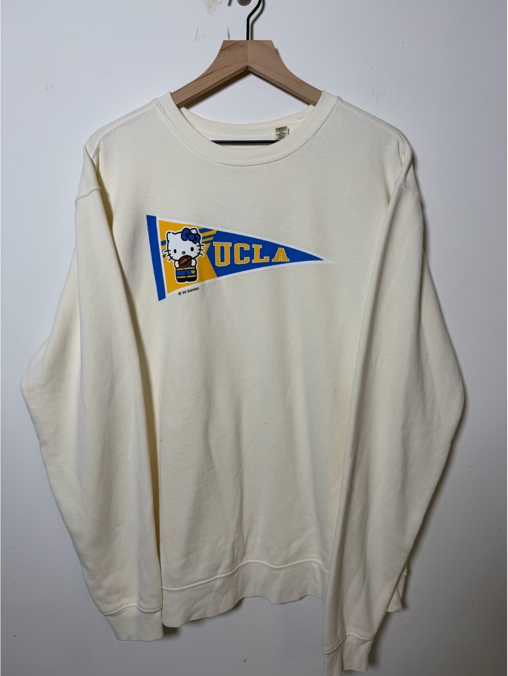Blue 84 UCLA Pennant White Crewneck Sweatshirt Unisex Medium